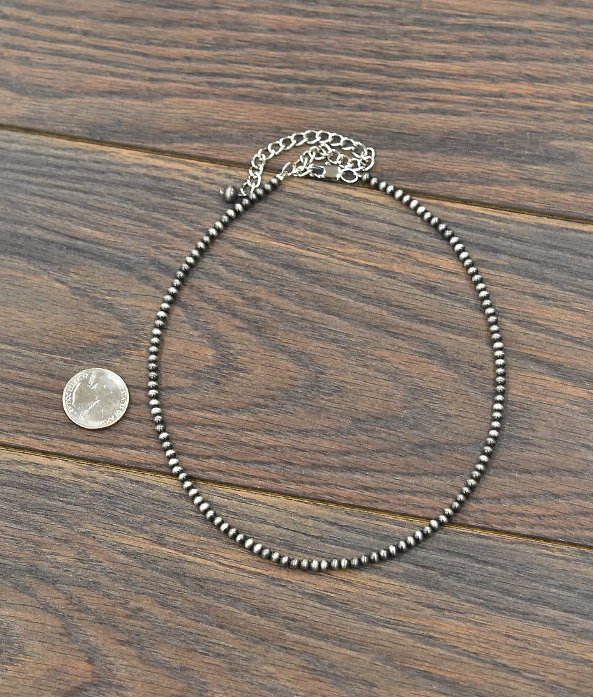 733498, Handmade 16" 4mm Navajo Bead Necklace