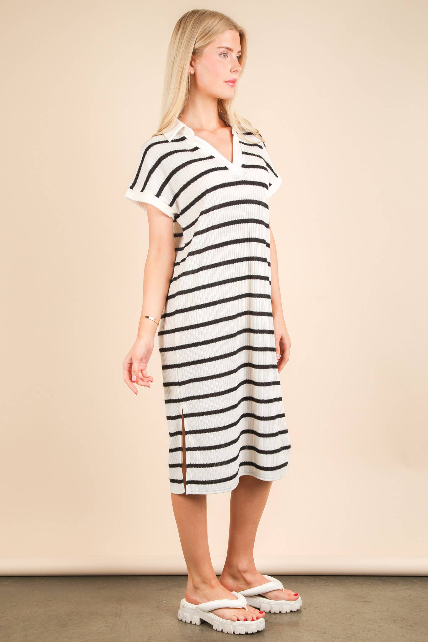 Oversized Collared Striped Knit Midi Dress