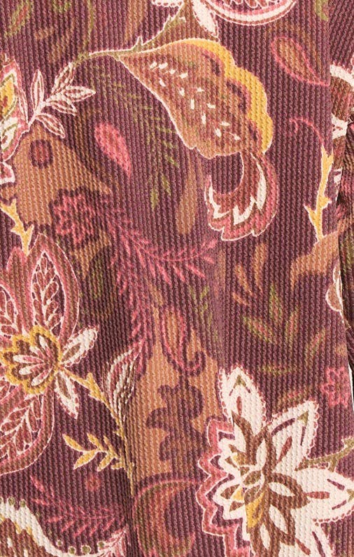 LONG SLEEVE PAISLEY URBAN RIBBED TOP